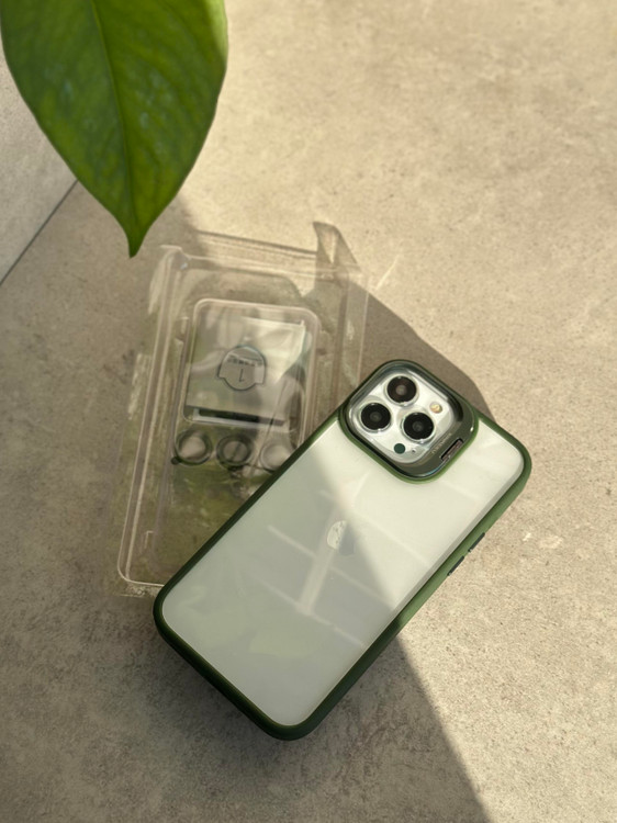 قاب آیفون متال با استند شو و محافظ لنز دوربین