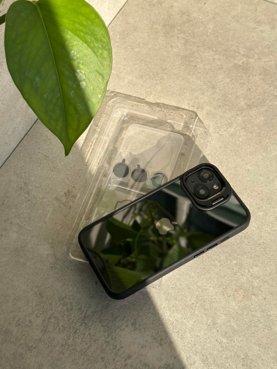 قاب آیفون متال با استند شو و محافظ لنز دوربین