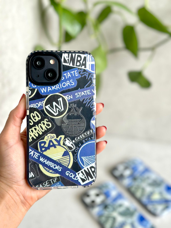 قاب شفاف آیفون با طرح خاص و لبههای مقاوم